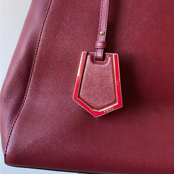 Fendi Shoulder Bag - Picture 5 of 14